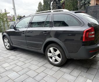 Škoda Octavia Scout 2.0 TDI 4x4 - 3