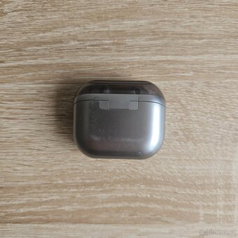 Samsung Galaxy Buds3 Pro stříbrné - 3