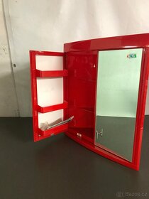 Nove Koupelnove Skrinky- rohove - 3