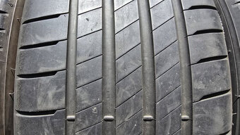 Letní pneu 235/35/19 Bridgestone - 3