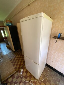 Lednice s mrazákem Fagor - 3