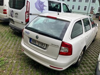 PRODEJ AUTOMOBILU ŠKODA OCTAVIA 8B6 0183 - 3