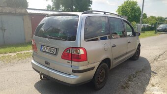 Ford Galaxy - 3