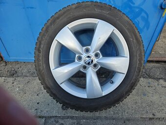 Alu R15 Carme + zimní Goodyear 185/60/R15, Fabia 3 - 3