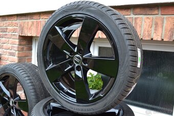 5x112 R20 Celoroční sada Originál Audi A6 C8 + 255/40 R20 - 3