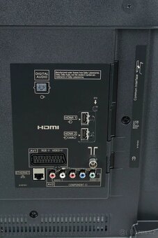 49" Panasonic TX-49DSU501 - 3