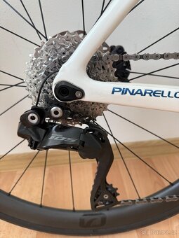 Pinarello F5 - 3