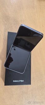 Samsung Galaxy Z Flip 6 - 3