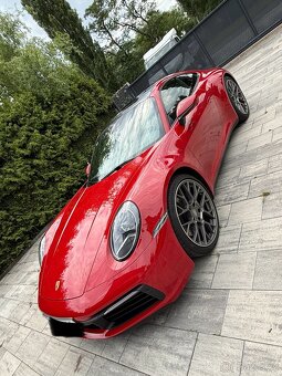 Porsche 911 carrera 4S - 3