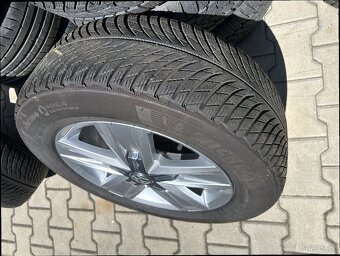 Alu Sada zimní VW T5 T6 Devonport 235/55 R17 103V - 3