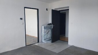 Prodej bytu 3+1 56 m², Sněhov u Malé Skály - 3