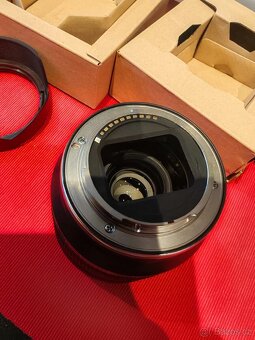 Tamron 20-40 mm f/2,8 Di III VXD pro Sony FE - 3