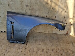 Prodám na Jaguar XK p.p. dveře, p.p. blatník,nárazník - 3