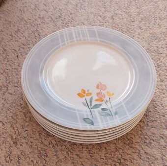 Sada talířů THUN s krásným moderním designem - 3