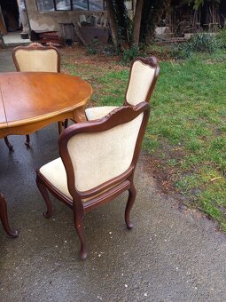 Jídelní souprava - 26.9. - 21:55 - 3