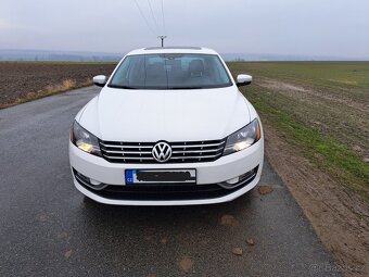 vw passat B7 sedan 3,6vr6 2012 usa verze - 3