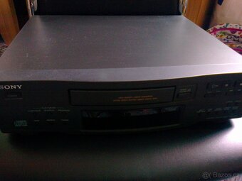 SONY CDP -M33 + dálkový ovládač - 3