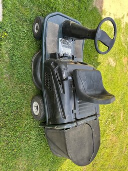 Zahradní traktůrek rider MTD BL 60 - 3