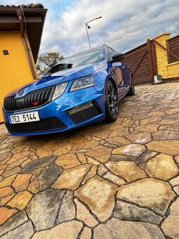 Škoda Octavia RS 245 - 3