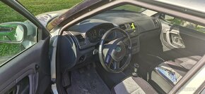 Skoda fabia 2 face lift 1.2 barva 9559 dily z vozu - 3