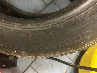 PNEU NOKIAN 205/55 R16 91H, zimní 8mm vzorku - 3