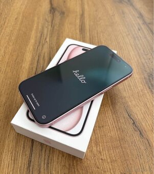 iPhone 15 128 GB Pink - 3