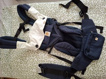 Ergobaby OMNI 360 Midnight Blue - 3