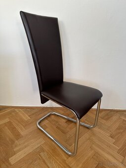 Jídelní stůl s židlemi - 3