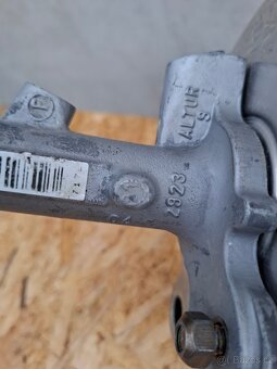 Brzdový posilovač a brzdový válec BMW E61 E60 - 3