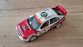 Škoda Octavia WRC 1:18 - 3
