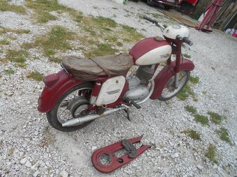 Jawa ČZ 175/356 - 3