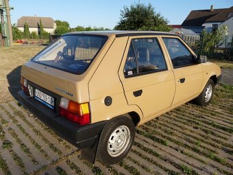 Škoda Favorit 135L - výstavní kus - 3