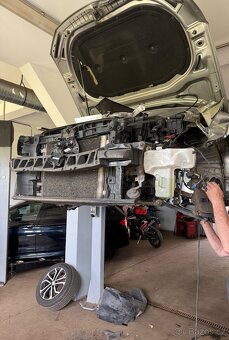 Volkwagen Passat B8 2.0 TDi 110kw - Limuzína - po nehodě - 3
