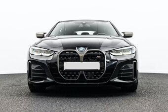 BMW i4 - 3