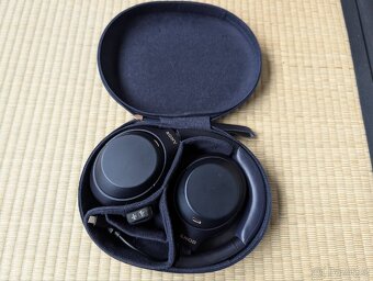 Sony WH-1000XM4 - 3