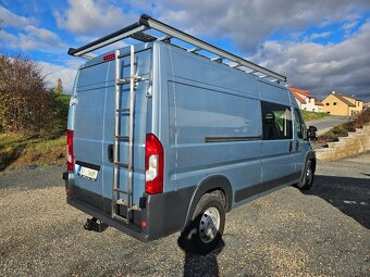 Peugeot Boxer 3,0 TDI 130 KW 6 míst - 3