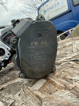 Sací potrubí + nastavovací prvek  VAG 03L129086V - 3