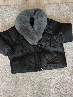 Krásná dámská zimní bunda - 3
