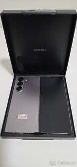 Samsung Galaxy Z Fold6 12GB/256 GB Silver Shadow - 3