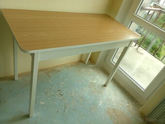 Prodám 2 kuchyňské stoly-Nové - 3