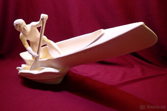 Kánoista na divoké vodě - socha - Bechyně - 3