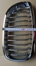 Mřížka BMW - přední ledvinky - 3