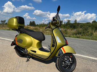 Vespa 300 gts - 3