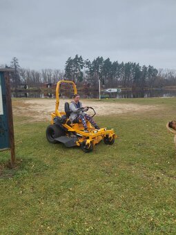 Cubcadet XZ7 - 3