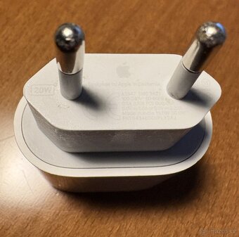 Apple nabíjecí ,napájecí adaptér 20 W , USB-C - 3