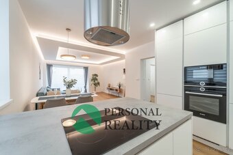 Úsporný a prostorný RD, 6+kk, 183 m2 v obci Jenštejn - 3