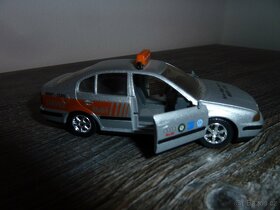 KDN Škoda Octavia Service Mobil 1:43 Kaden - 3
