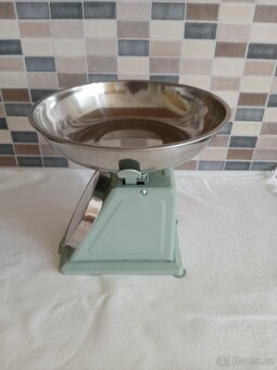 Nová kuchyňská váha do 5kg - 3