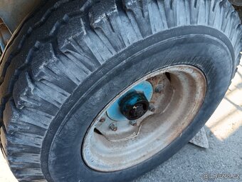 KOLA PNEU 12,5/80-18 VLEK 8T,9T - 3