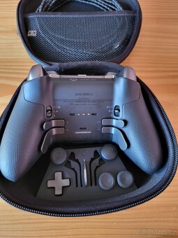 Xbox Elite Wireless Series 2 bezdrátový ovladač černý - 3
